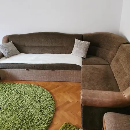 Apartment Apartament Sub Cetate